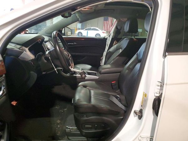 2013 CADILLAC SRX Luxury — DENT