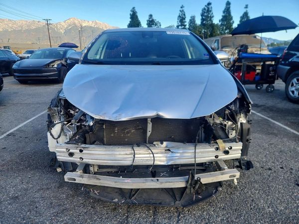 2019 TOYOTA PRIUS