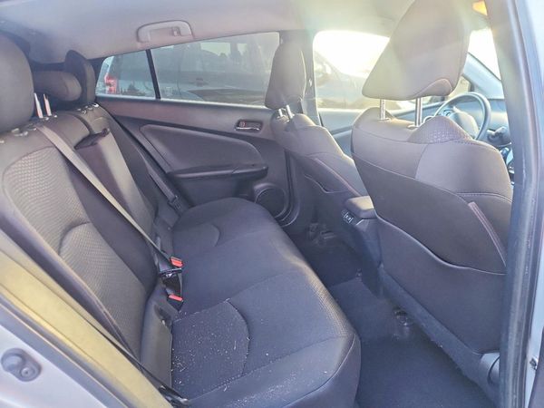 2019 TOYOTA PRIUS