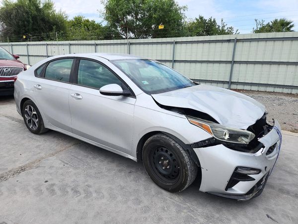 2019 KIA FORTE FE/LX/LXS — Passenger 3/4