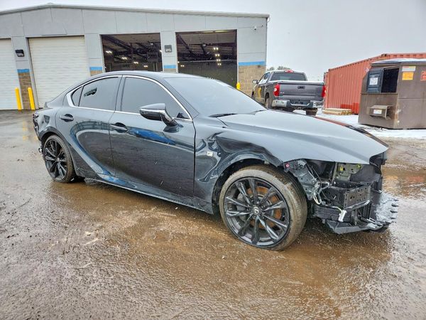 2024 LEXUS IS