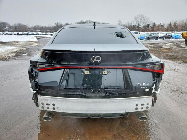 2024 LEXUS IS
