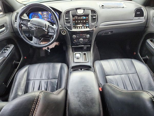 2015 CHRYSLER 300 300S — CKPT