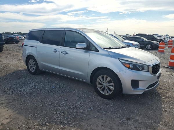 2017 KIA SEDONA LX — Passenger 3/4