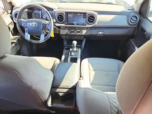 2020 TOYOTA TACOMA SR5 — CKPT