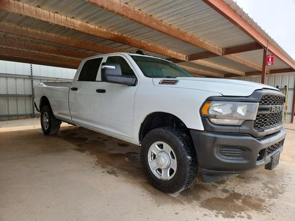 2023 RAM 2500 Tradesman — Passenger 3/4