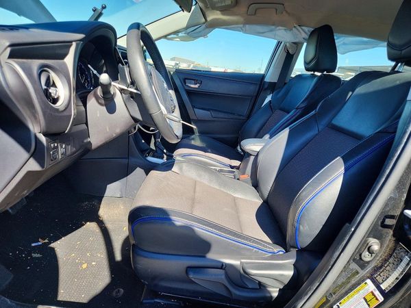 2017 TOYOTA COROLLA — DENT