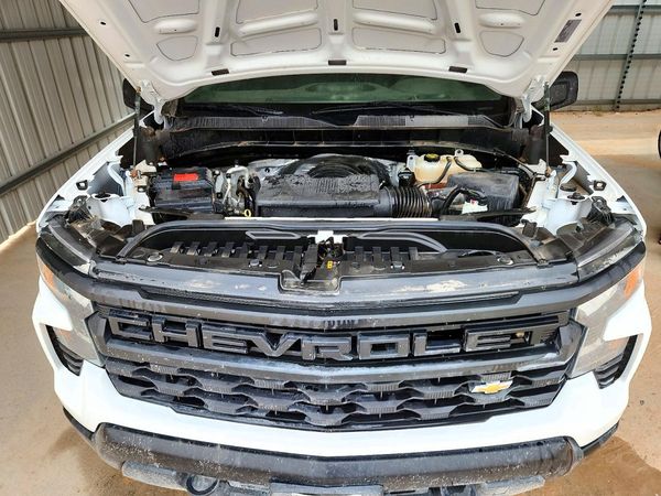 2023 CHEVROLET SILVERADO Work Truck — Engine bay