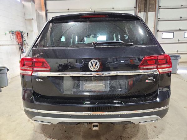2018 VOLKSWAGEN ATLAS 4Motion SEL — DIRR