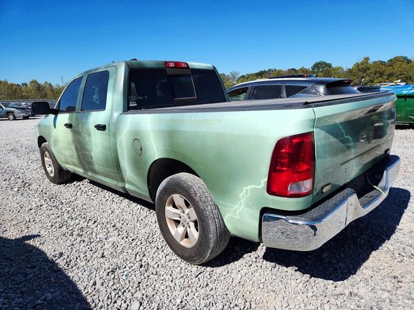 2019 RAM 1500 CLASSIC SLT — DSRA