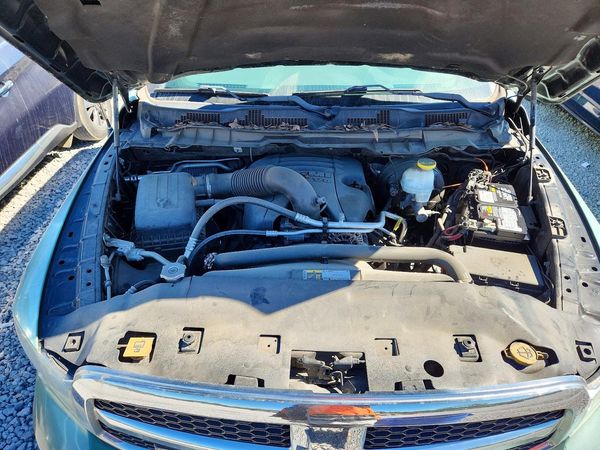 2019 RAM 1500 CLASSIC SLT — Engine bay