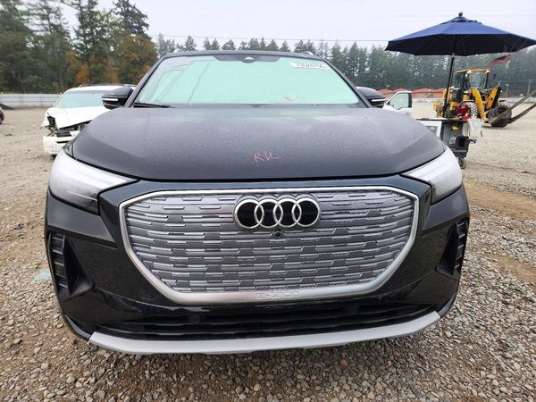 2022 AUDI Q4 E-TRON quattro Premium Plus — DIRF