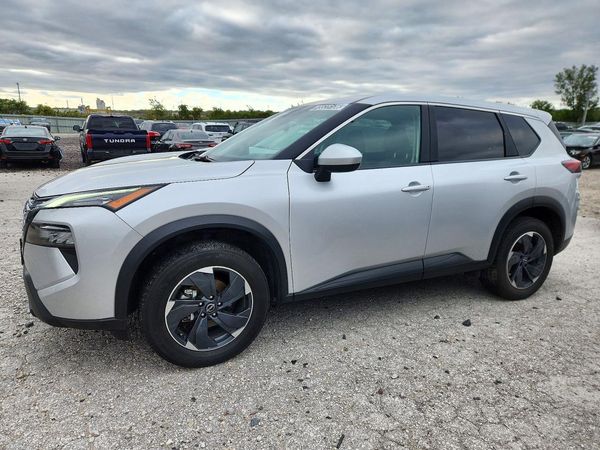 2025 NISSAN ROGUE SV — Front 3/4