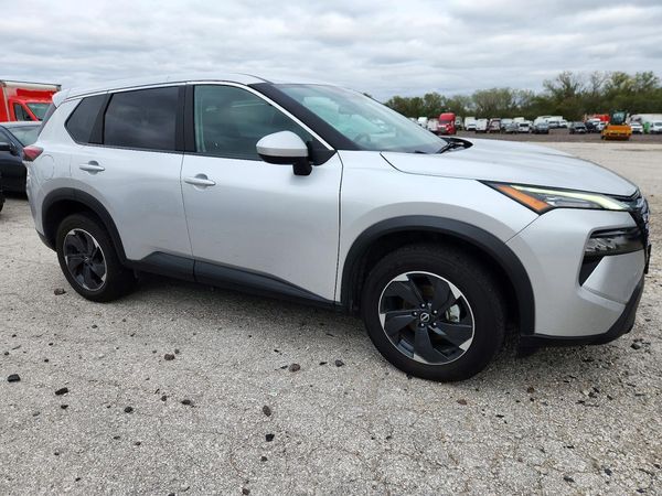 2025 NISSAN ROGUE SV — Passenger 3/4