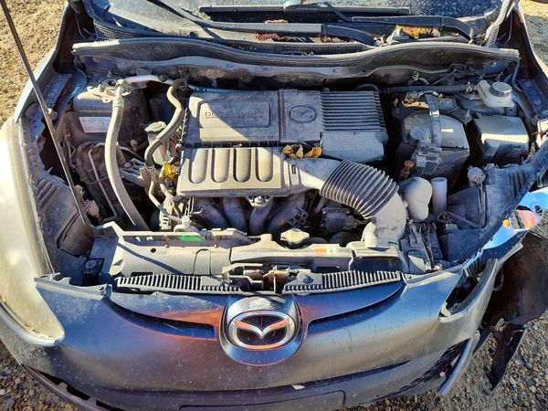 2013 MAZDA MAZDA2 Sport/GX — Engine bay
