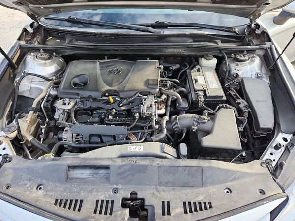2018 TOYOTA CAMRY L/LE/SE/XLE — Engine bay
