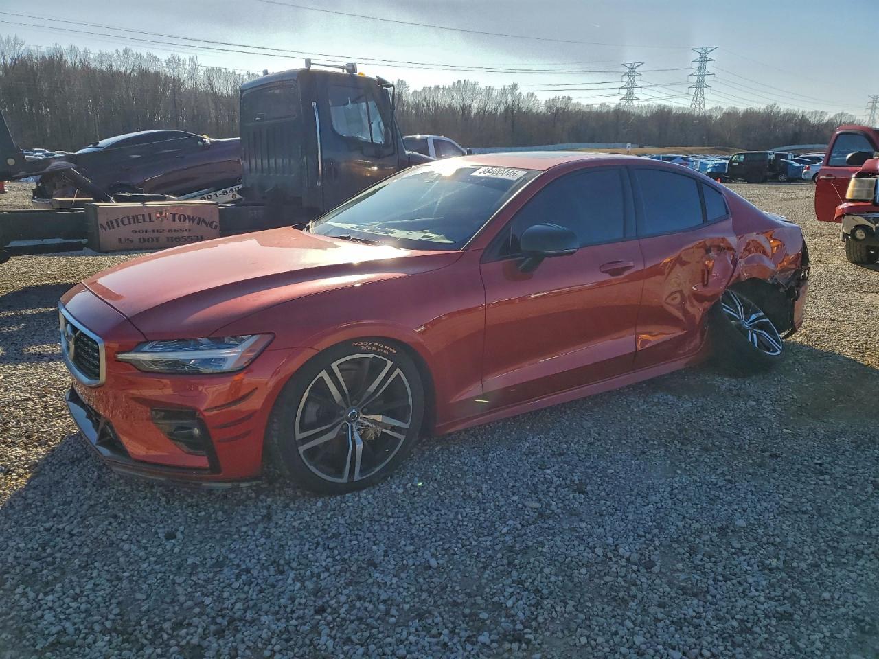 2019 VOLVO S60 R-Design