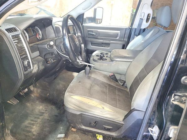 2014 RAM 1500 SLT — DENT