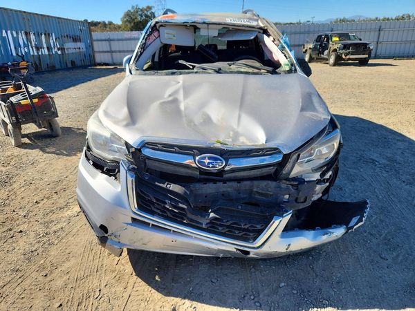 2018 SUBARU FORESTER Premium+CWP — DIRF