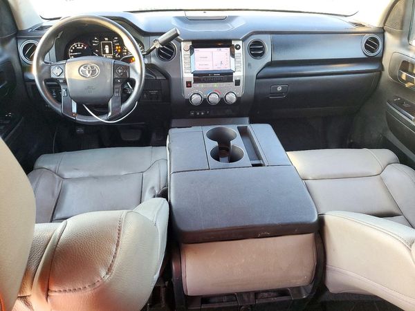 2021 TOYOTA TUNDRA SR5 grade — CKPT