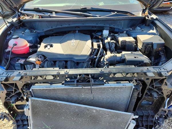 2025 HYUNDAI TUCSON Limited — Engine bay