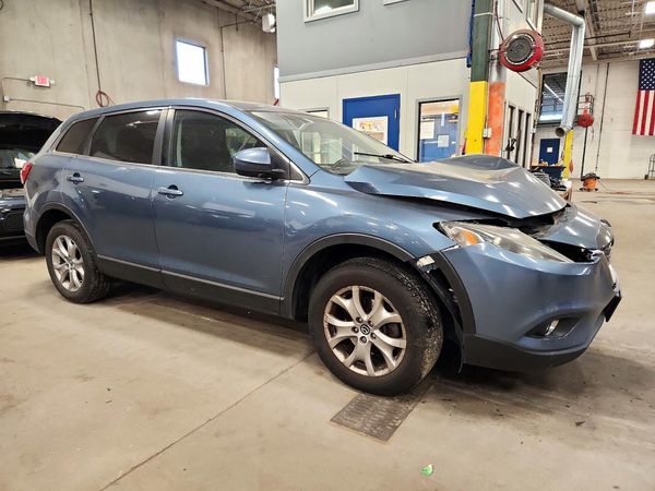 2014 MAZDA CX-9 Touring/GS — Passenger 3/4