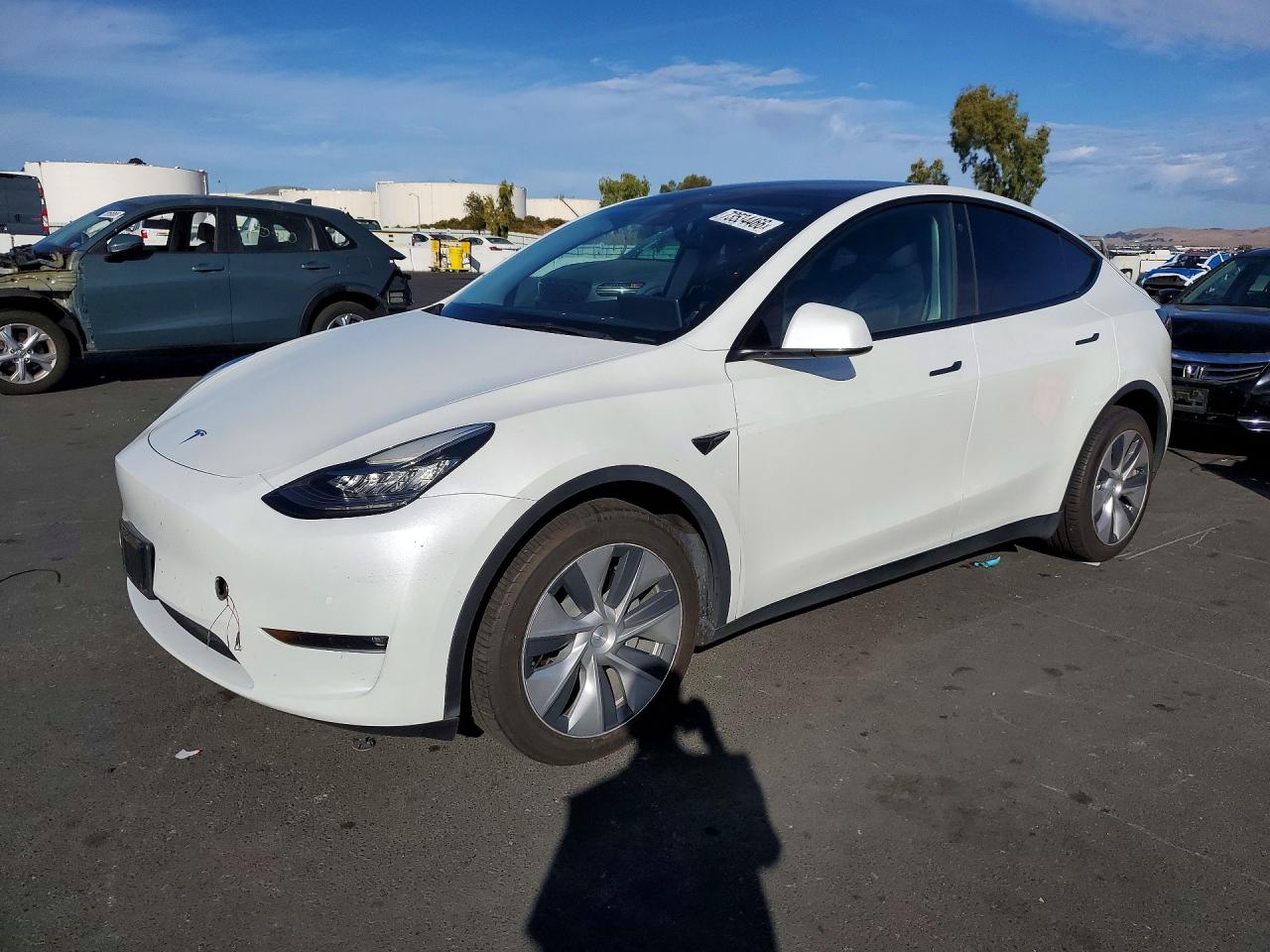 2022 TESLA MODEL Y — Front 3/4