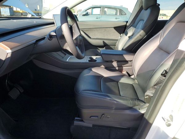 2022 TESLA MODEL Y — DENT