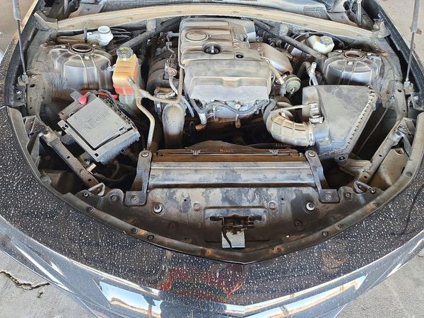 2018 CHEVROLET CAMARO 1LS/1LT — Engine bay