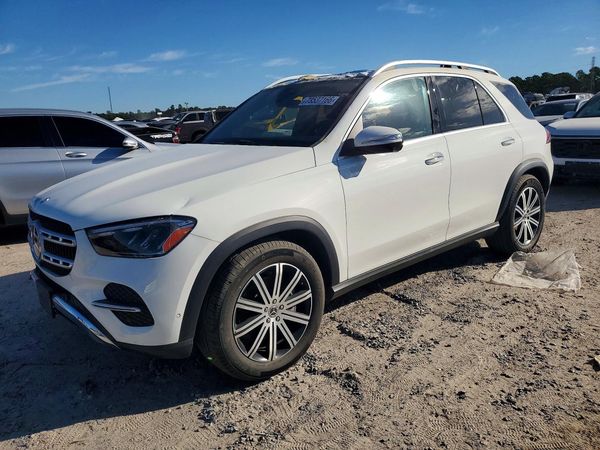 2026 MERCEDES-BENZ GLE — Front 3/4