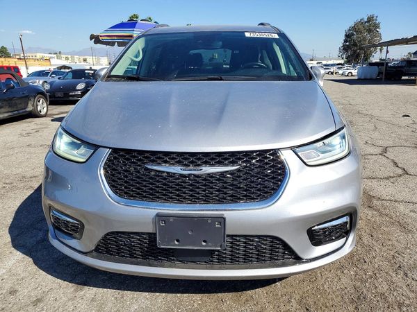 2021 CHRYSLER PACIFICA Touring L — DIRF