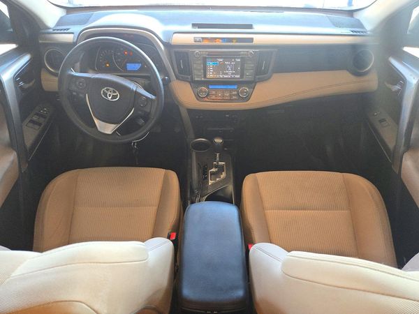 2015 TOYOTA RAV4 XLE (M Grade) — CKPT