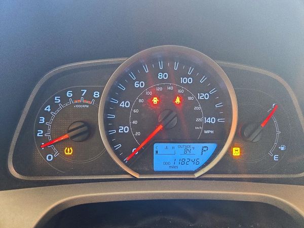 2015 TOYOTA RAV4 XLE (M Grade) — ODOM
