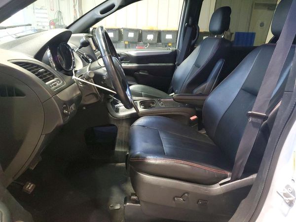 2019 DODGE GRAND CARAVAN GT — DENT