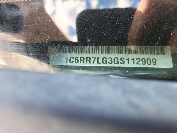 2016 RAM 1500 SLT — VINP