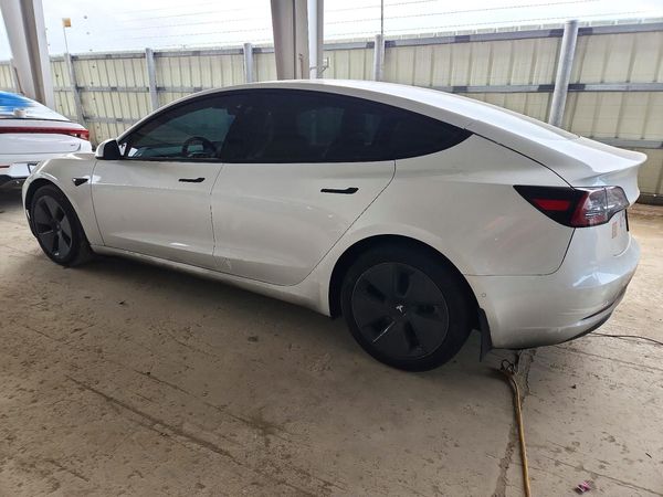 2022 TESLA MODEL 3 — DSRA