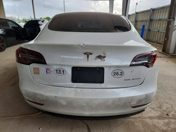 2022 TESLA MODEL 3 — DIRR