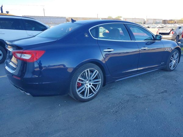 2018 MASERATI QUATTROPORTE Luxury — PSRA