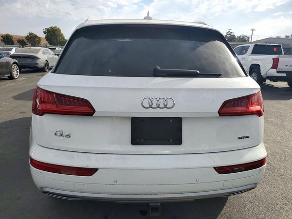 2019 AUDI Q5 quattro Premium Plus — DIRR