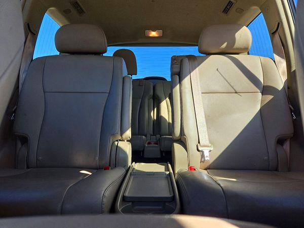 2013 TOYOTA HIGHLANDER Base/Hybrid — SUVN