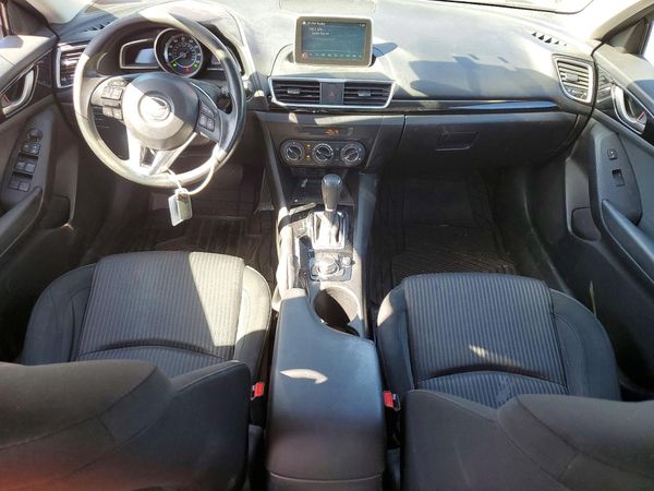 2016 MAZDA 3 Sport/GX — CKPT
