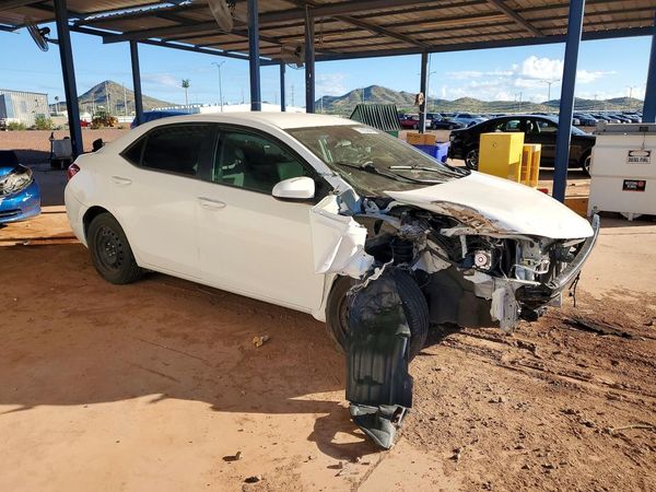 2018 TOYOTA COROLLA L/LE/SE/XLE/XSE — Passenger 3/4