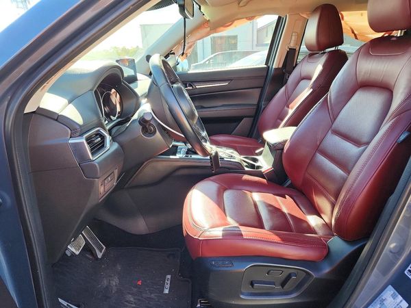 2021 MAZDA CX-5 Touring — DENT