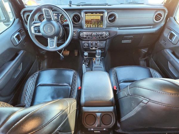 2023 JEEP WRANGLER Sahara — CKPT