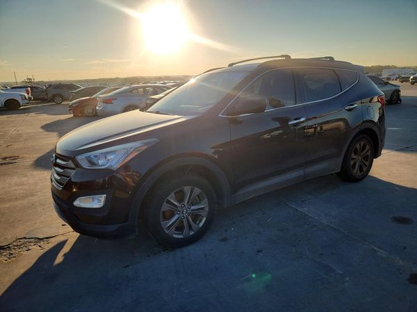 2014 HYUNDAI SANTA FE GLS — Front 3/4