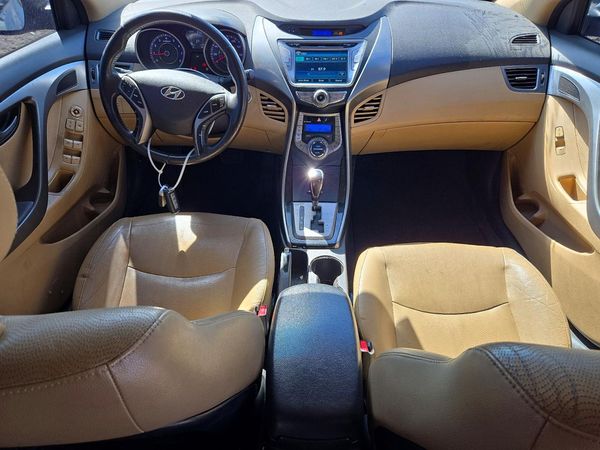 2013 HYUNDAI ELANTRA — CKPT