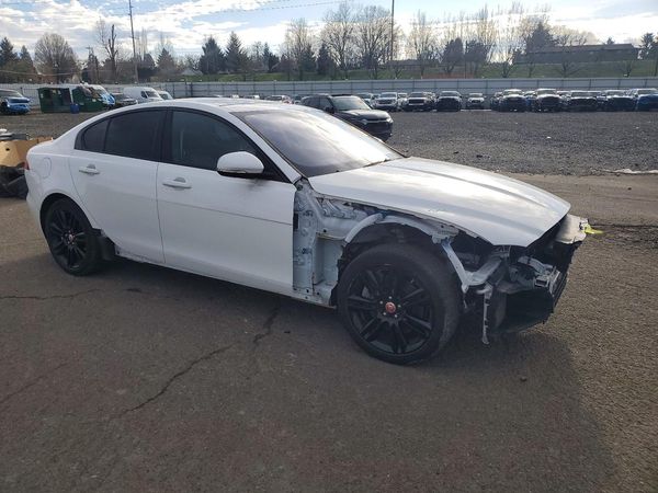 2020 JAGUAR XE