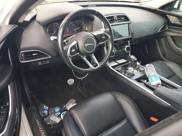 2020 JAGUAR XE