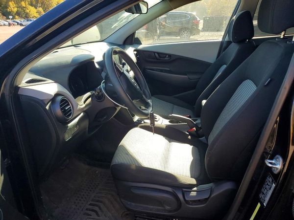 2020 HYUNDAI KONA SE — DENT
