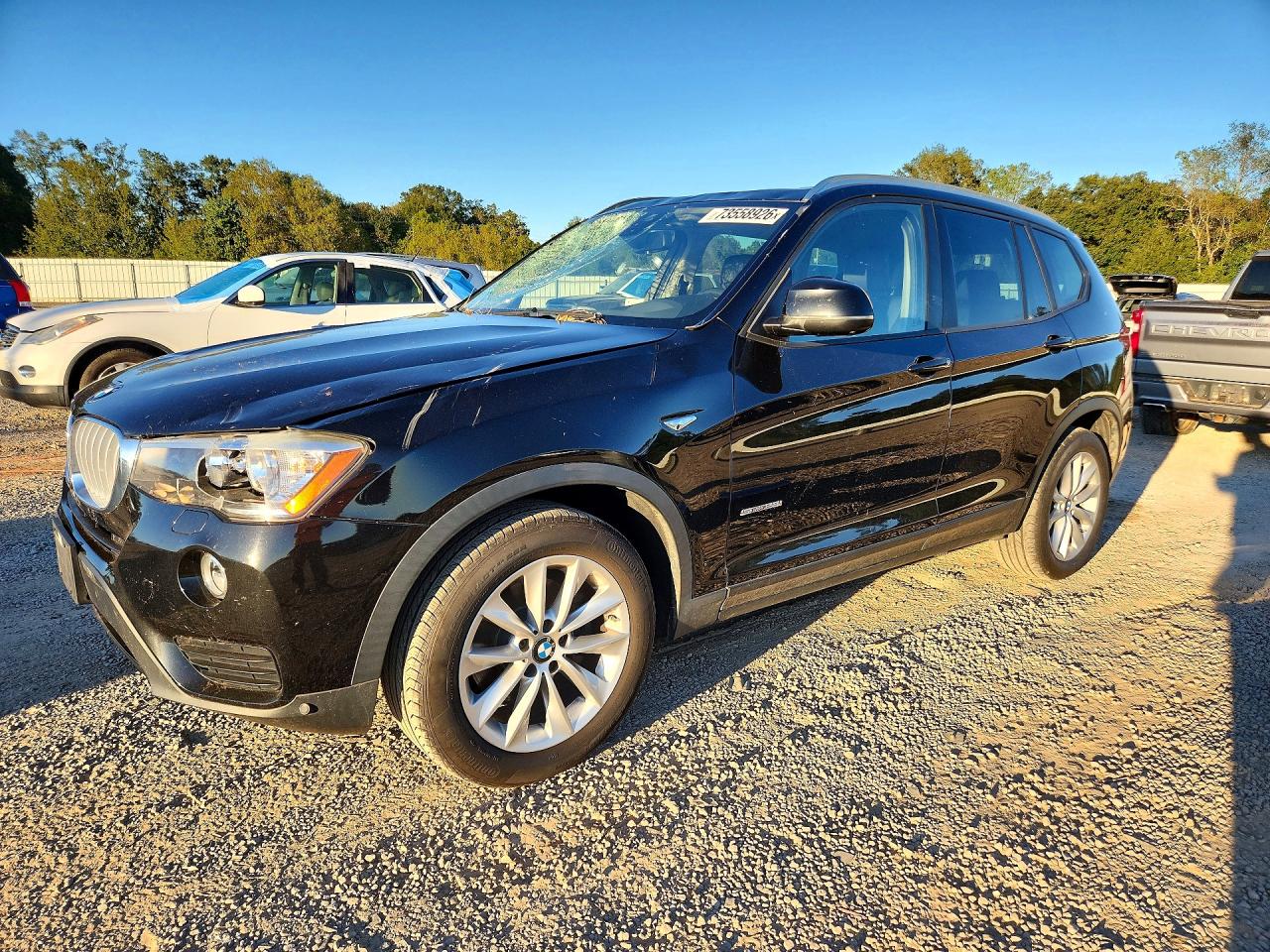 2017 BMW X3 sDrive28i — Front 3/4